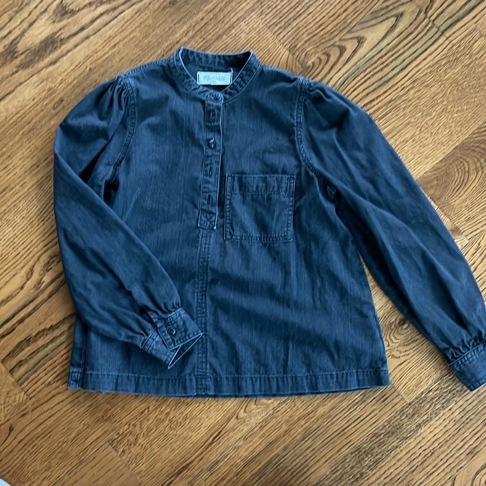Madewell- Cute black denim shirt
